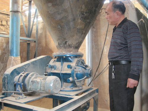 膨潤土壓送現(xiàn)場